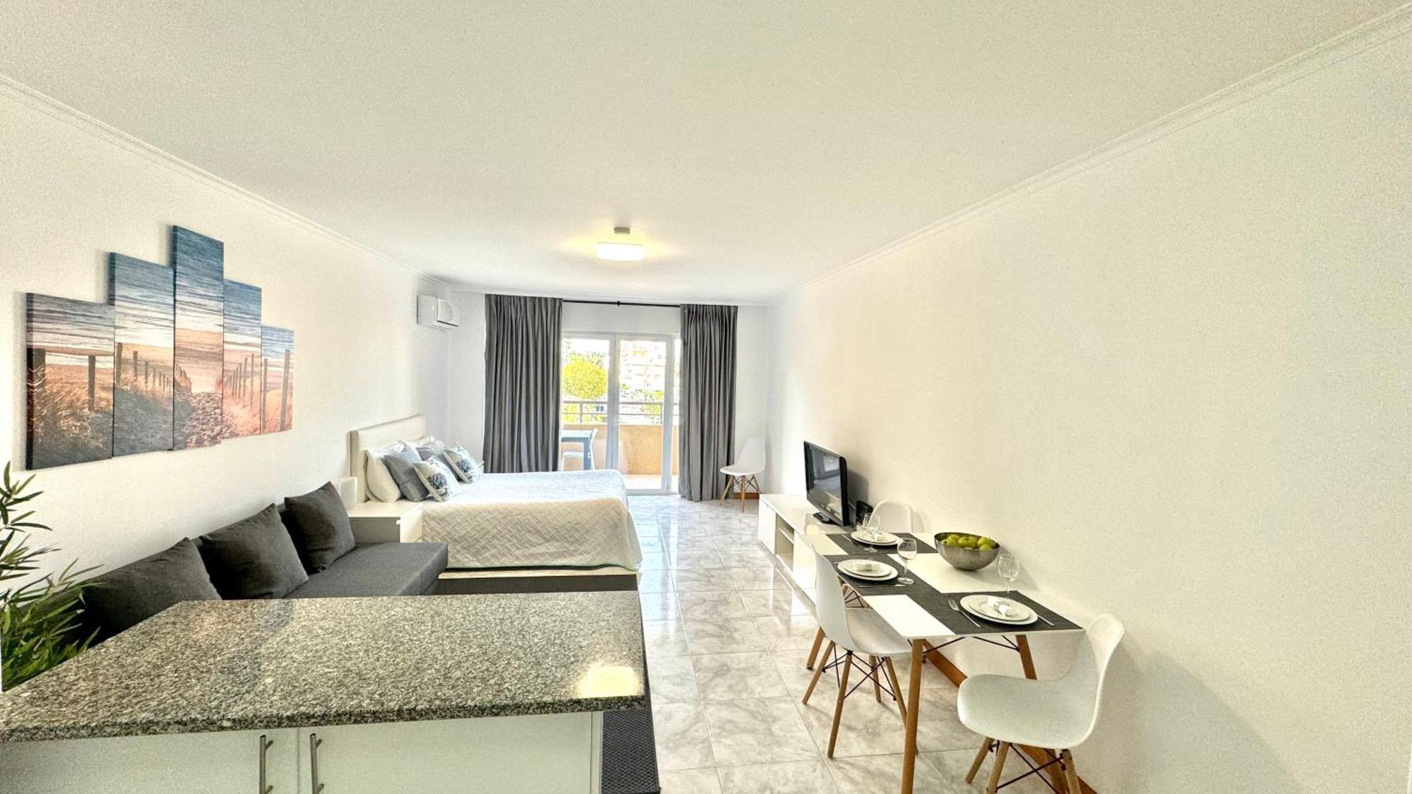 Praia Da Rocha, 4ºb Jardins Da Rocha, Charming Studio, Near The Sea, By Ig Portimao Exterior photo